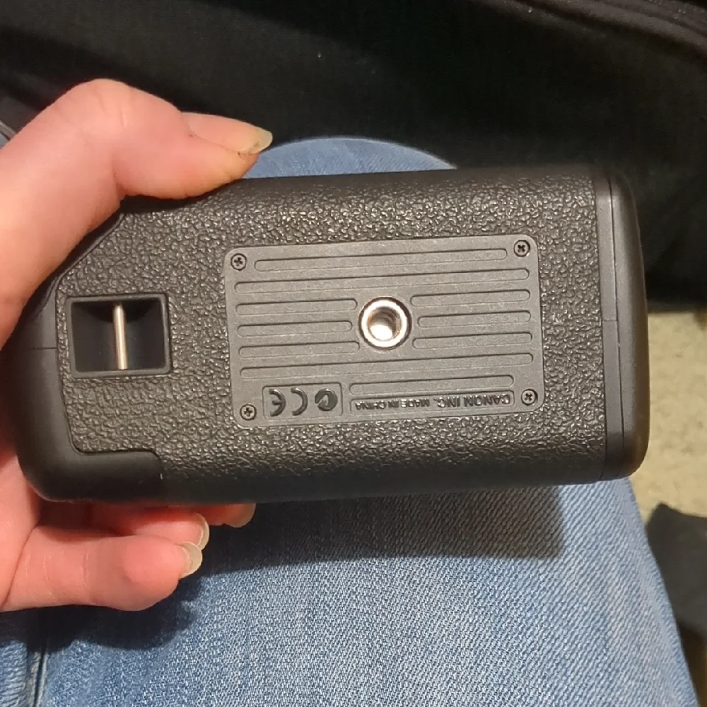 Canon Black Digital Camera Battery Grip